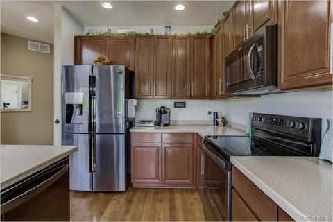 23925 E Powers Dr, Aurora, CO 80016 photo 4