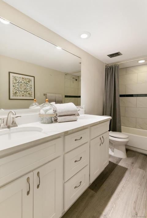 3536 S Ivanhoe St, Denver, CO 80237 photo 18