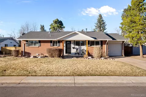 841 E Oakwood Ave, Centennial, CO 80121