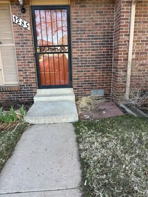 1285 S Uvalda St, Aurora, CO 80012