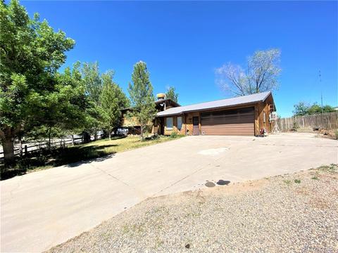 219 Hillcrest Ave, Rangely, CO 81648 photo 1