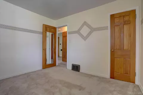 939 E Wesley Ave, Denver, CO 80210 photo 12