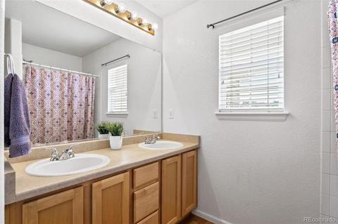 20723 E 38th Pl, Denver, CO 80249 photo 23