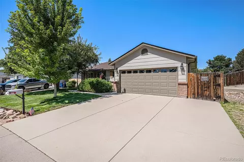 17951 E Atlantic Dr, Aurora, CO 80013 photo 2