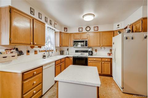 3889 E 99th Cir, Thornton, CO 80229 photo 8