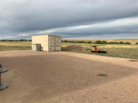 12515 Creek Side Cir, Bennett, CO 80102 photo 5