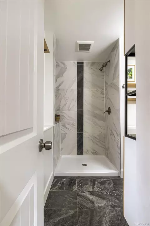 Bath - 11664 Marlowe Pl, Morrison, CO 80465 photo 5 of 7
