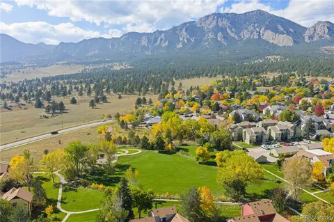 View/Area - 3391 Cripple Creek Trl #E, Boulder, CO 80305 photo 3 of 5