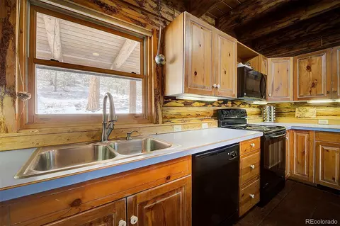 Kitchen - 14372 Jubilee Trl, Pine, CO 80470 photo 3 of 4