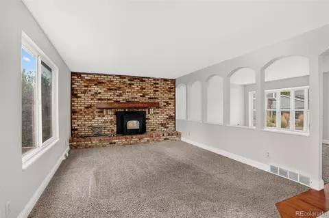 Living - 18225 E Lehigh Pl, Aurora, CO 80013 photo 3 of 6