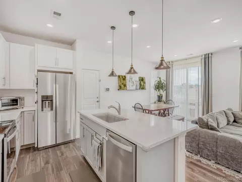 4397 S Netherland Ct, Aurora, CO 80015