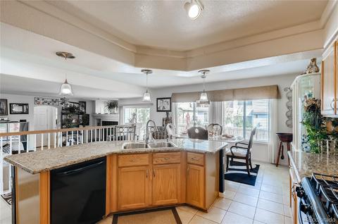 19671 E 40th Ave, Denver, CO 80249 photo 9