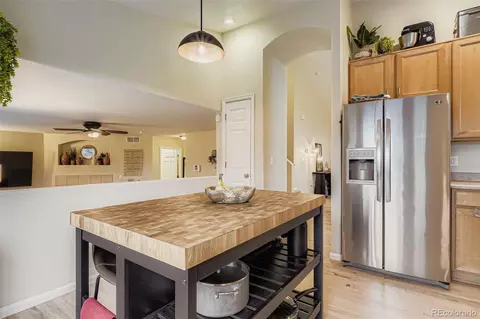 Kitchen - 20264 E Vassar Ave, Aurora, CO 80013 photo 3 of 4
