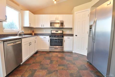 21381 E Williamette Pl, Centennial, CO 80015 photo 5