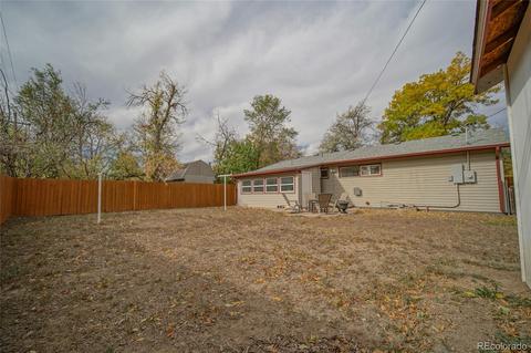 910 Moline St, Aurora, CO 80010 photo 31