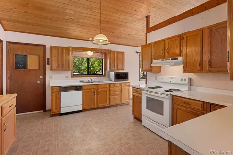 Kitchen - 9988 E Cherokee Dr, Salida, CO 81201 photo 1 of 6