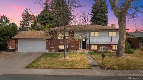 5866 Parfet Ct, Arvada, CO 80004