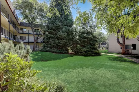 5770 E Warren Ave #302, Denver, CO 80222