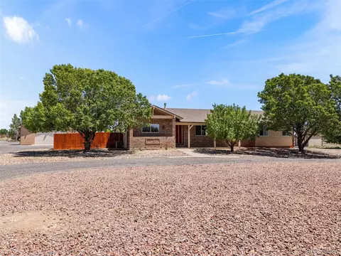 1151 W Buena Ventura Ct, Pueblo, CO 81007