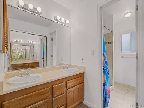 Bath - 14864 E Warren Ave, Aurora, CO 80014 photo 1 of 4