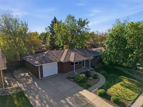 1637 S Balsam Ct, Lakewood, CO 80232