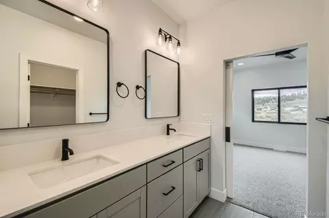 Bath - 1501 James Dr, Tabernash, CO 80478 photo 3 of 4