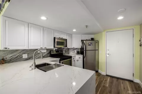 100 Park Ave W #1004, Denver, CO 80205