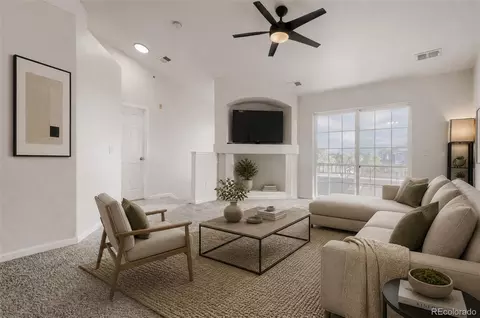 5255 Memphis St #1222, Denver, CO 80239