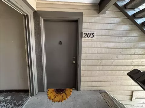 539 Wright St #203, Lakewood, CO 80228