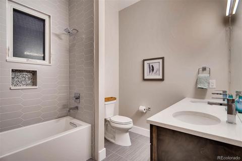 5401 E Bails Dr, Denver, CO 80222 photo 17