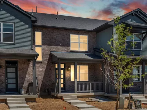 22193 E 7th Pl, Aurora, CO 80018