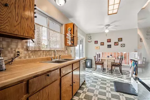 Kitchen - 4540 E 109th Ave, Thornton, CO 80233 photo 3 of 3