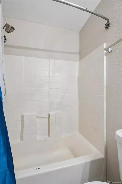 Bath - 246 S Irving St, Denver, CO 80219 photo 3 of 5