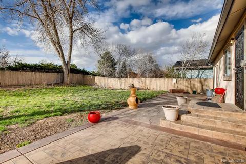 5137 Carson St, Denver, CO 80239 photo 10