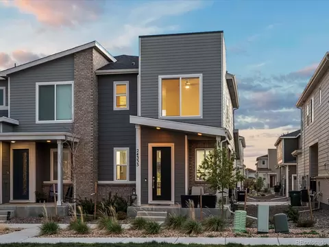 24333 E 41st Ave, Aurora, CO 80019