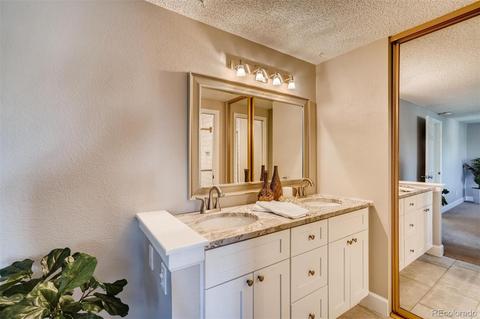 8316 E Mineral Dr, Centennial, CO 80112 photo 15