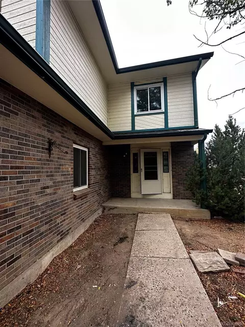 18893 E Mexico Dr, Aurora, CO 80017