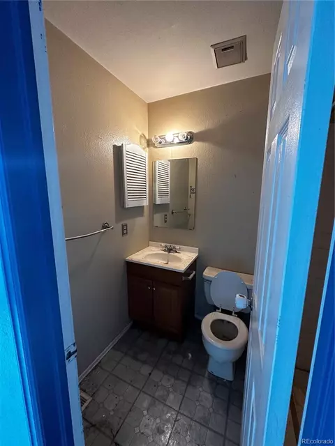 18893 E Mexico Dr, Aurora, CO 80017 photo 24