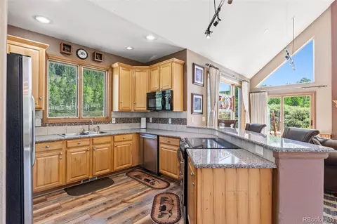Kitchen - 640 Meisel Dr, Keystone, CO 80435 photo 2 of 3
