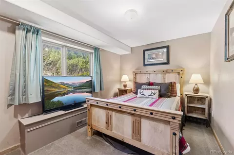 Bedroom - 640 Meisel Dr, Keystone, CO 80435 photo 9 of 10