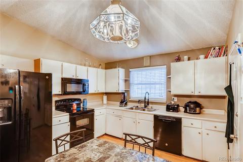 5115 Duluth Ct, Denver, CO 80239 photo 8