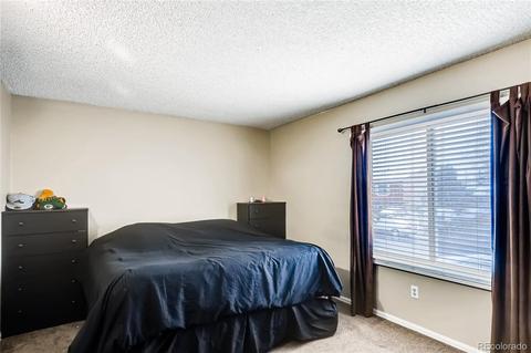 5115 Duluth Ct, Denver, CO 80239 photo 9
