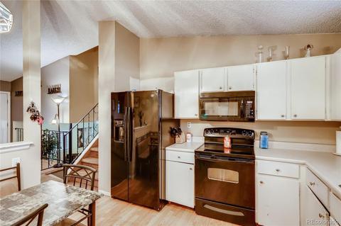 5115 Duluth Ct, Denver, CO 80239 photo 7