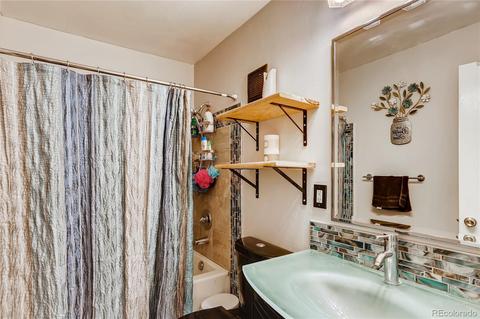 5115 Duluth Ct, Denver, CO 80239 photo 12