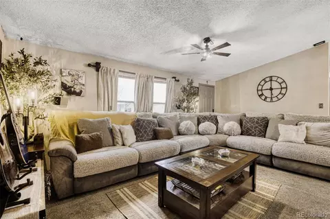 4107 Cedar Ln, Evans, CO 80620 photo 4