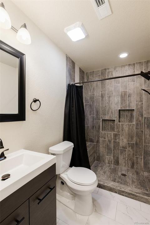 25061 E Archer Dr, Aurora, CO 80018 photo 32