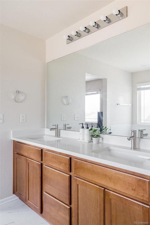 25061 E Archer Dr, Aurora, CO 80018 photo 18