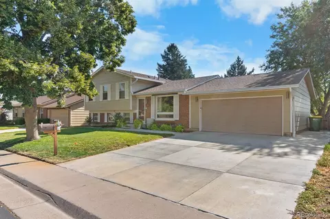 15671 E Atlantic Cir, Aurora, CO 80013 photo 3