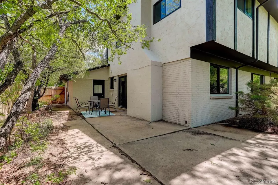 Exterior - 771 S Emporiia St, Denver, CO 80247 photo 4 of 7