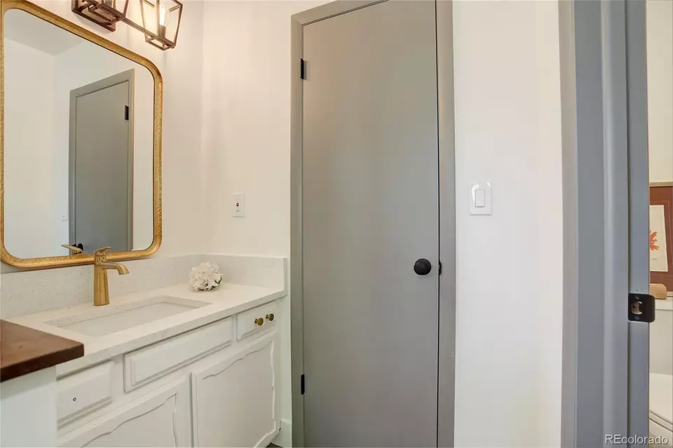Bath - 771 S Emporiia St, Denver, CO 80247 photo 3 of 3